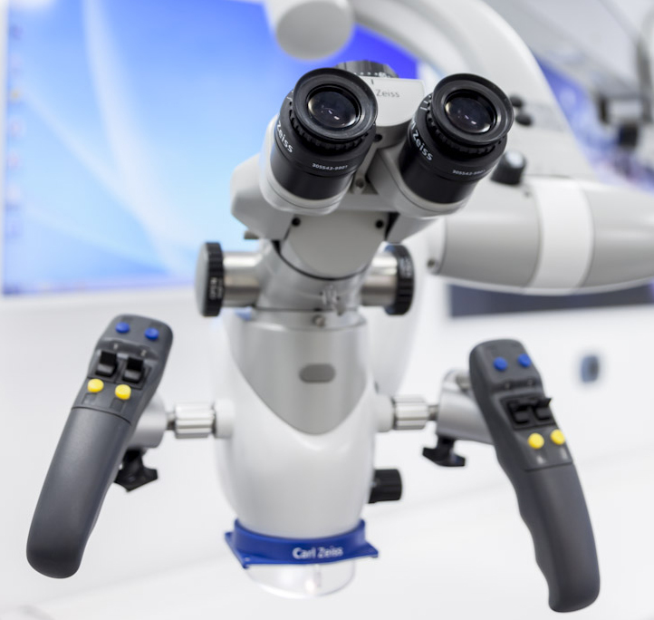 microscopio studio dentistico Monza