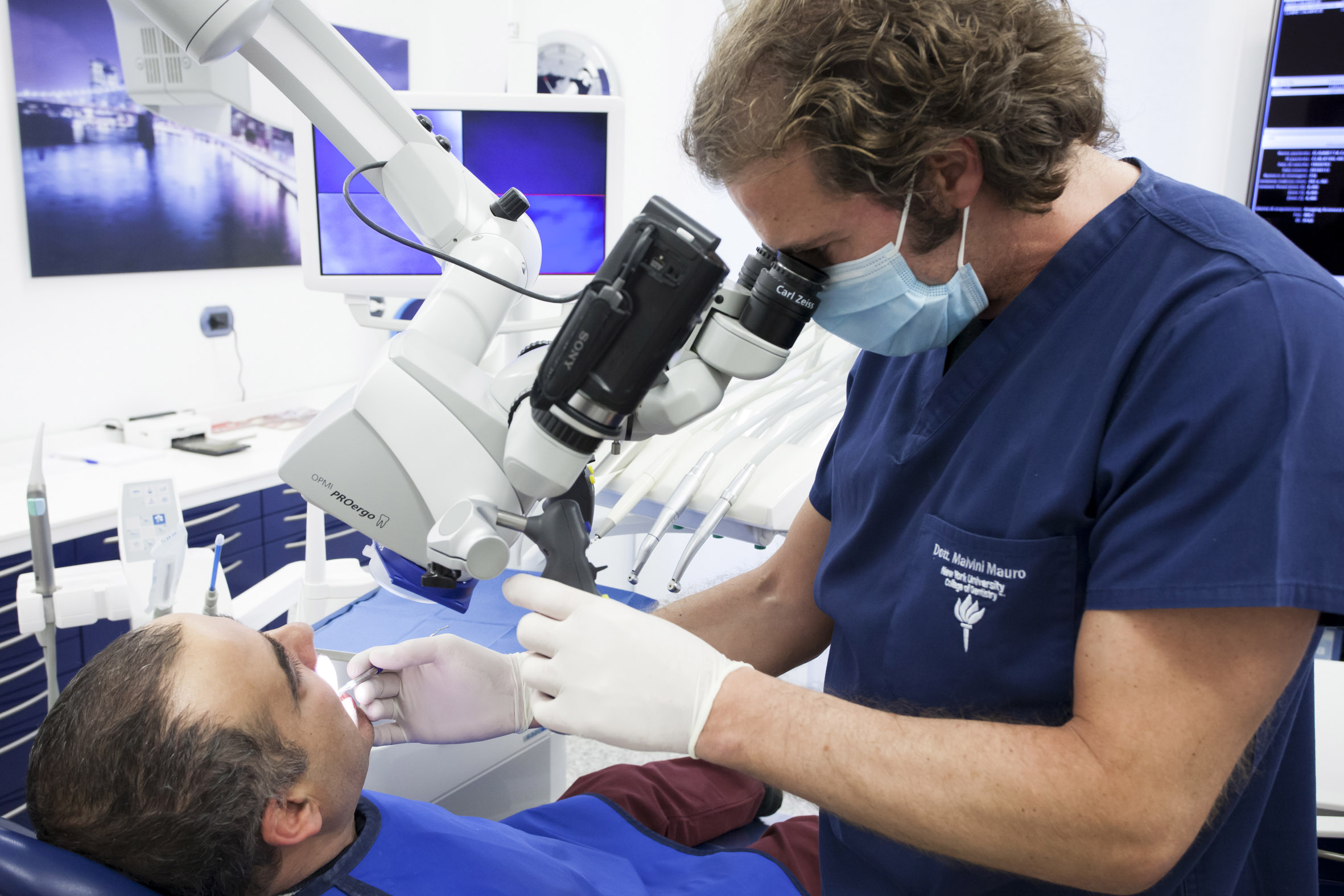 microscopio studio dentistico Monza